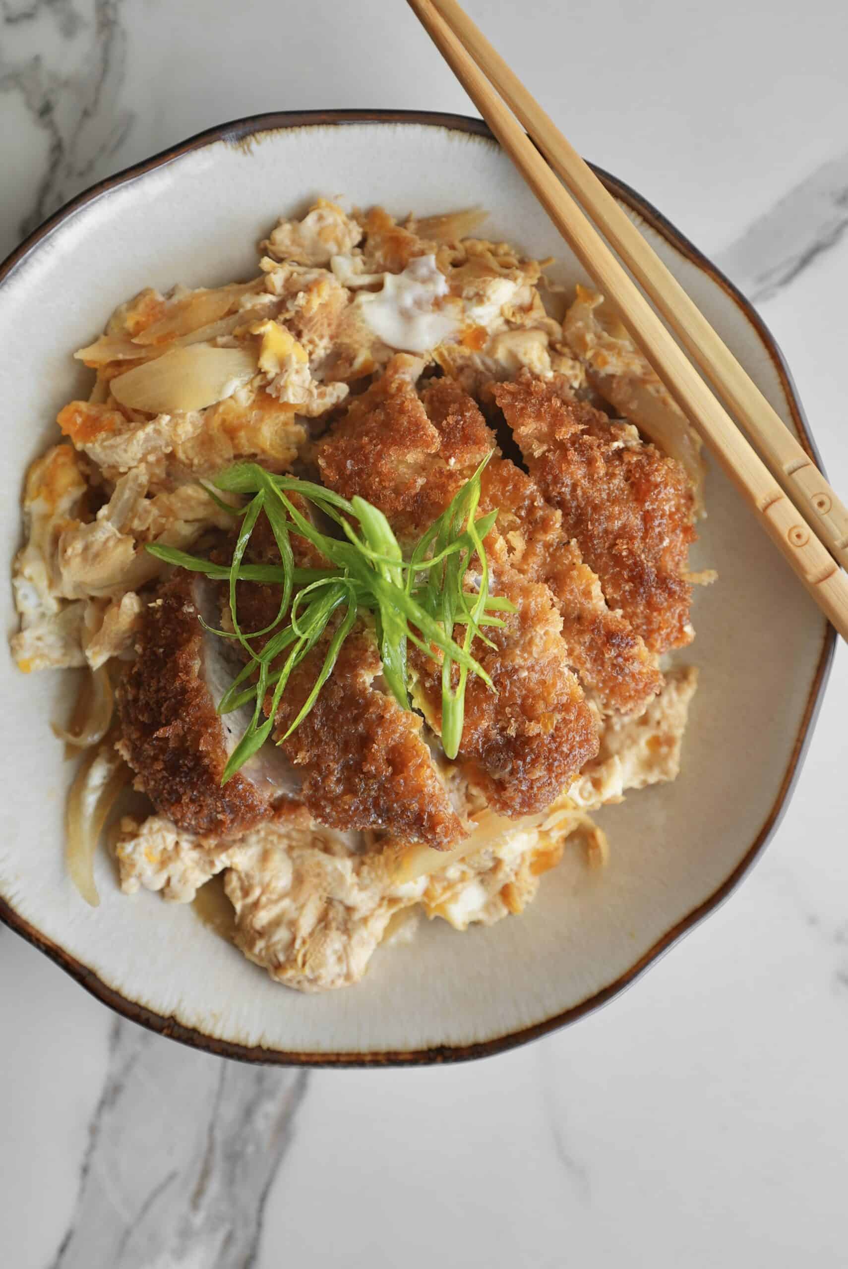 Classic Japanese Katsudon (かつ丼) – Katsu and Egg Rice Bowl