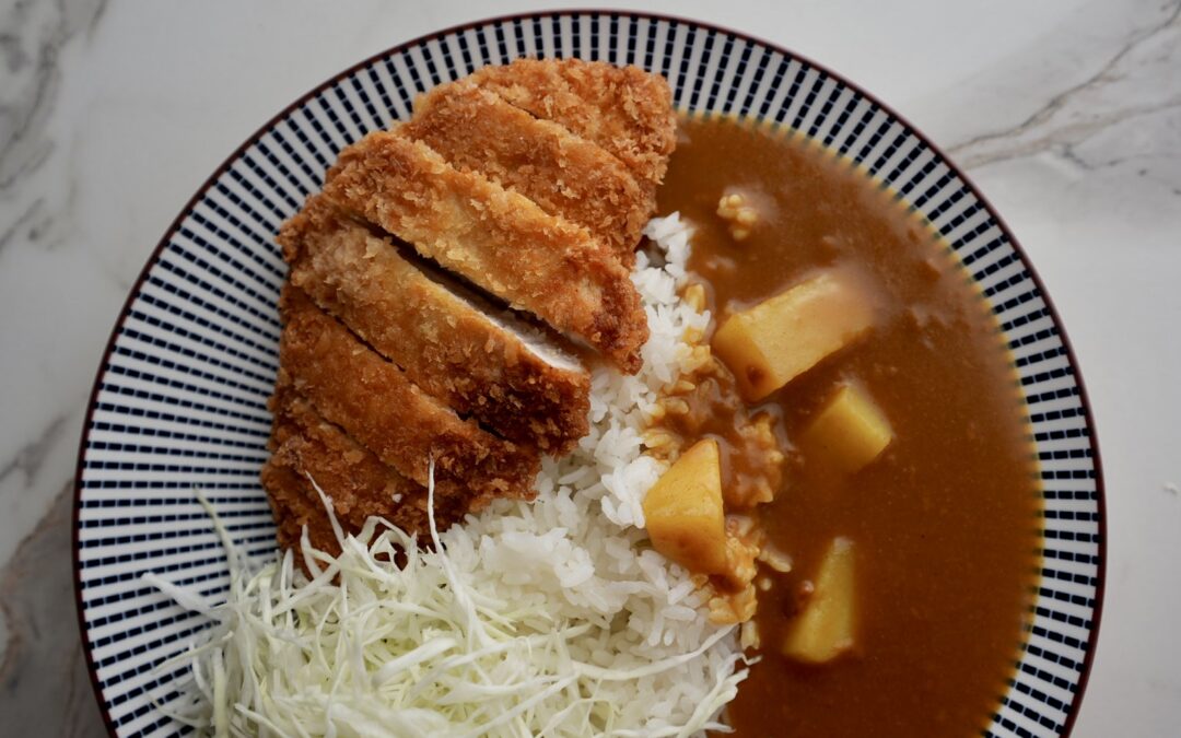 Japanese Katsu Curry (カツカレー)