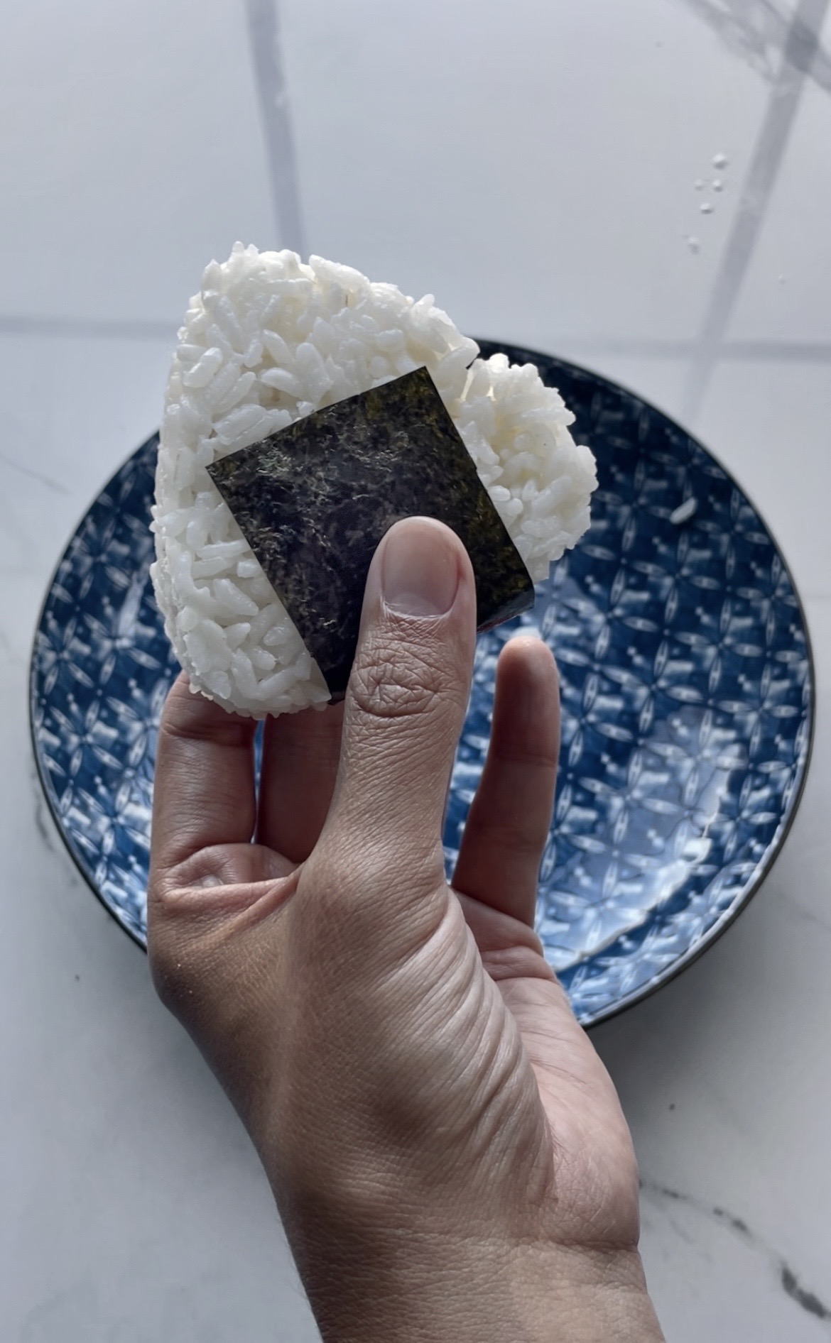 How to Make Onigiri (Japanese Rice Balls): 3 Easy Ways