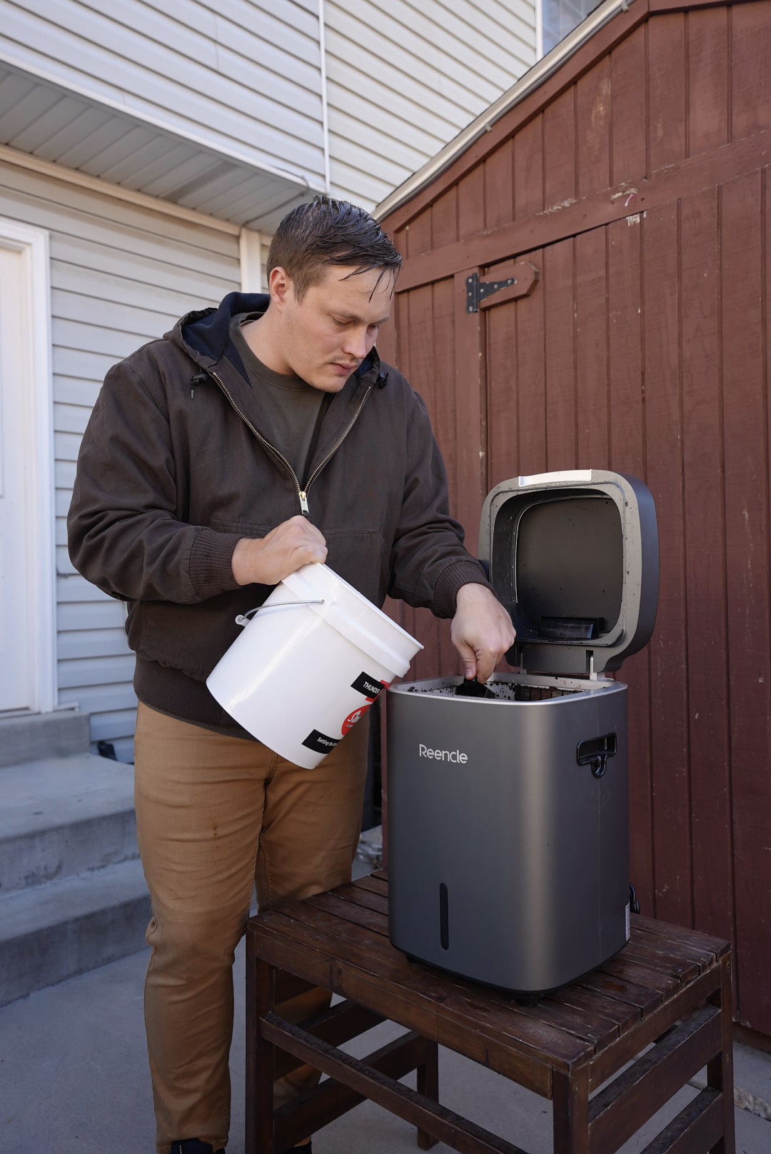 Reencle Indoor Composter: The Easiest Way to Turn Kitchen Scraps into Garden Gold