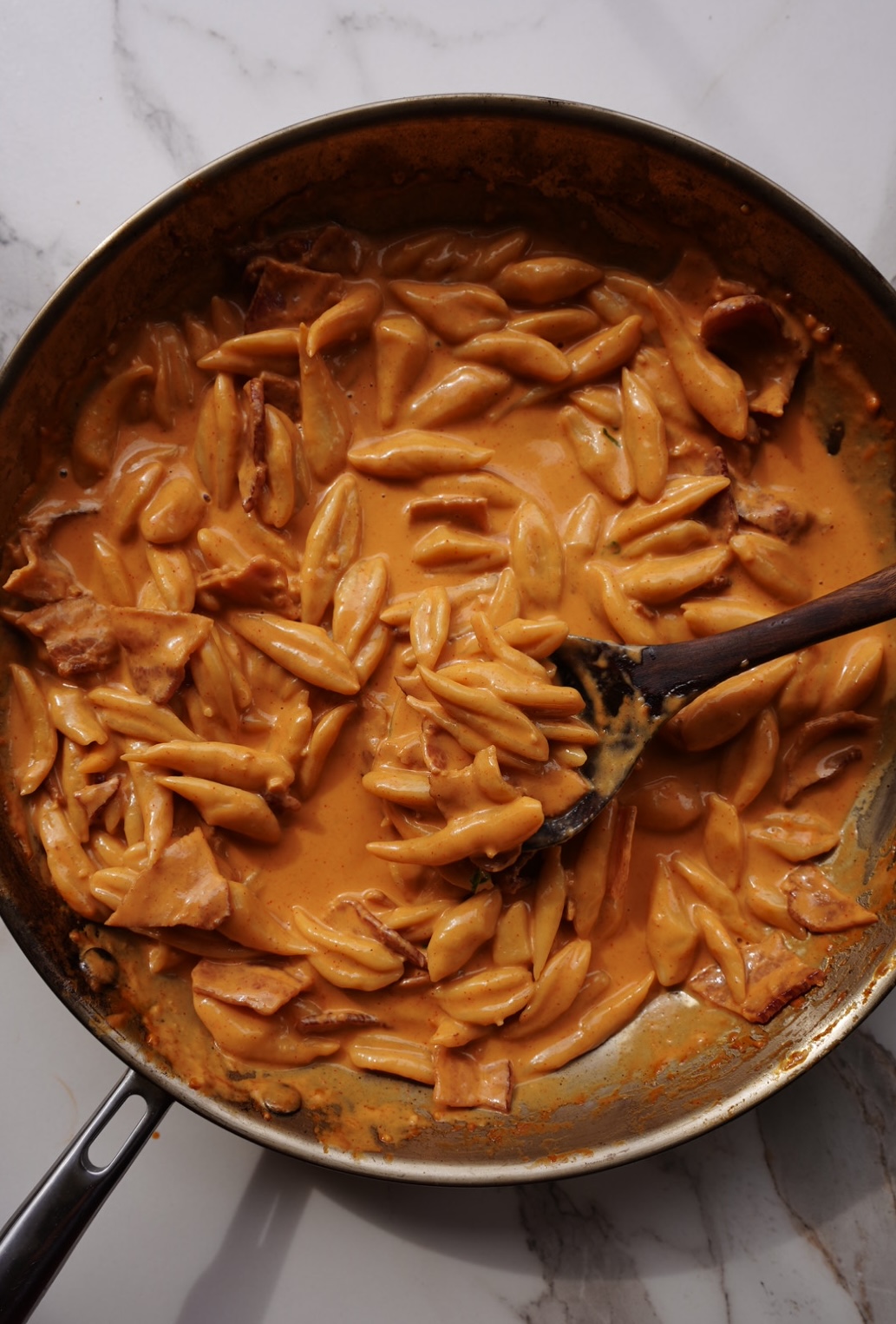 Scissor-Cut Noodles with Spicy Rosé