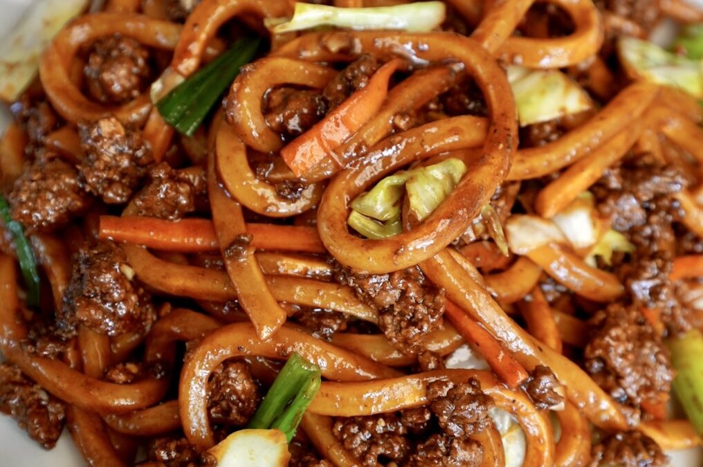Yaki Udon (Stir-Fried Udon Noodles)