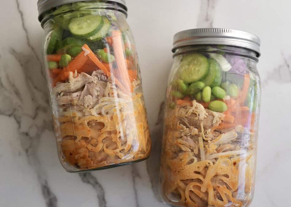 Healthy Peanut Noodle Salad in a Jar