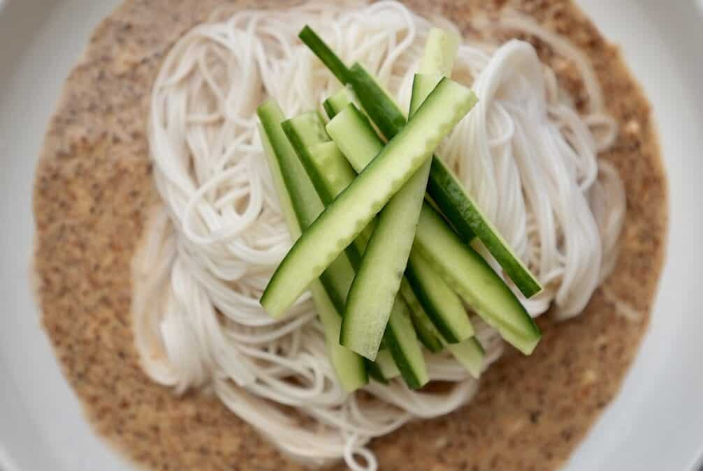 Goma (Sesame Seed) Noodles