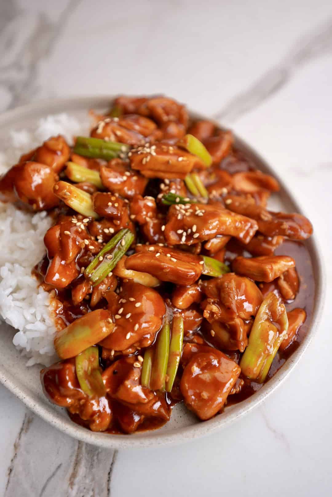 High-Protein Saucy Gochujang Chicken